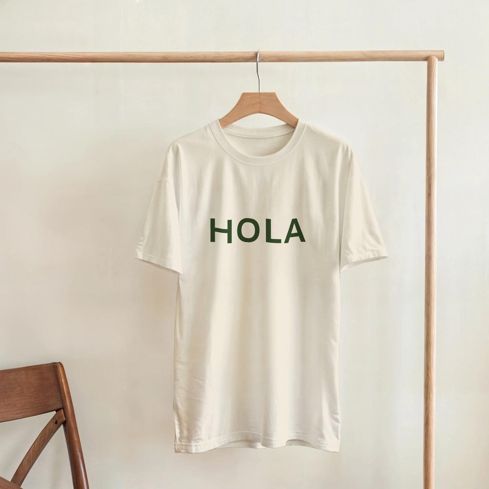Spanish Hola Adiós  T Shirt | Learn Spanish Gift | Spanish Teacher Tee | Language Learner T-Shirt | Minimalist Unisex Tee